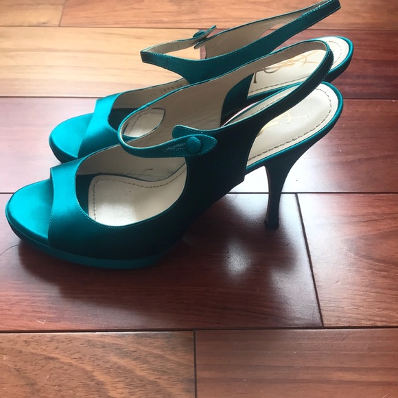 Yves Saint Laurent shoes - Picture 2 of 8